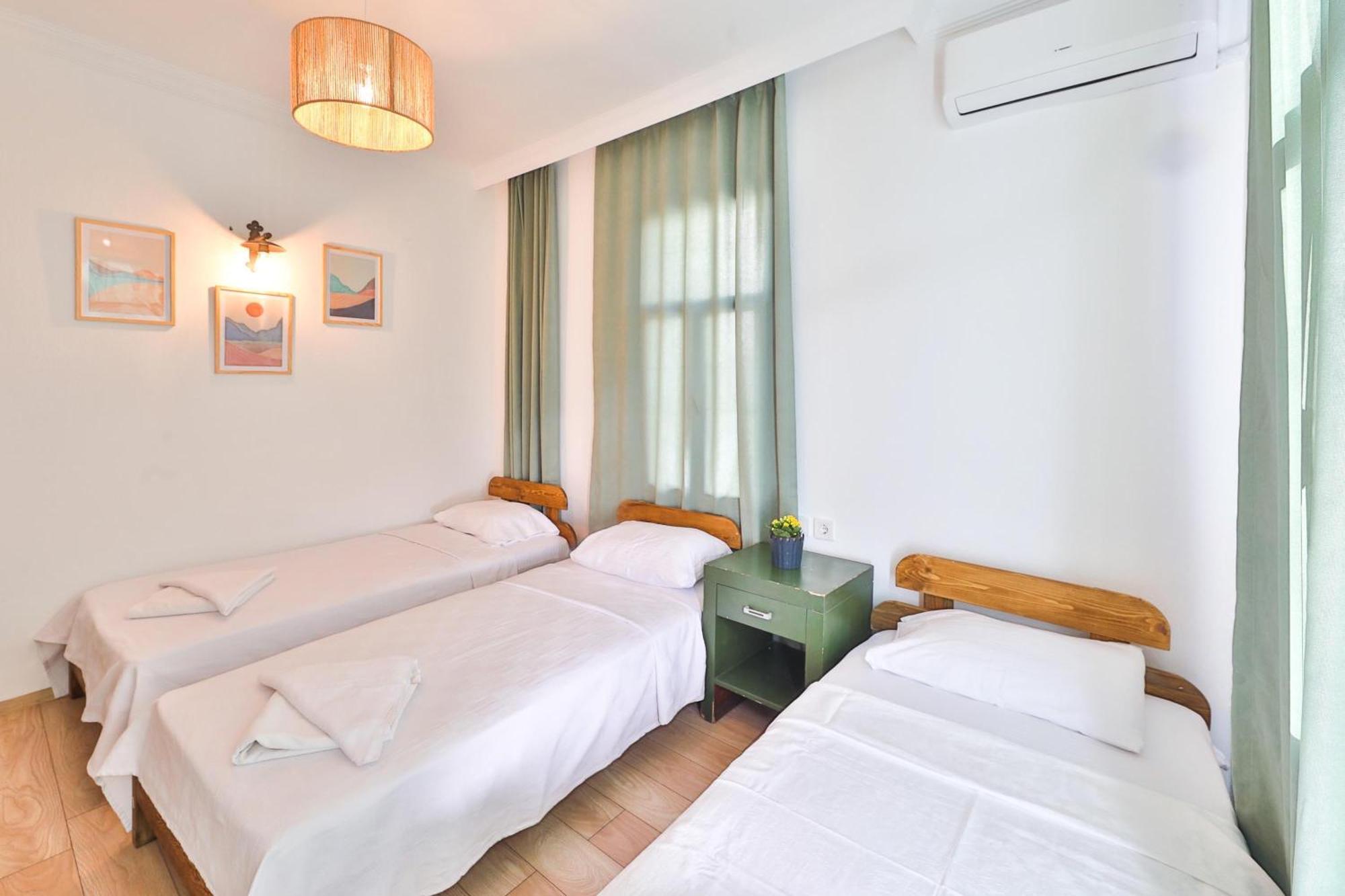 Bahar Pansiyon Kaş Esterno foto